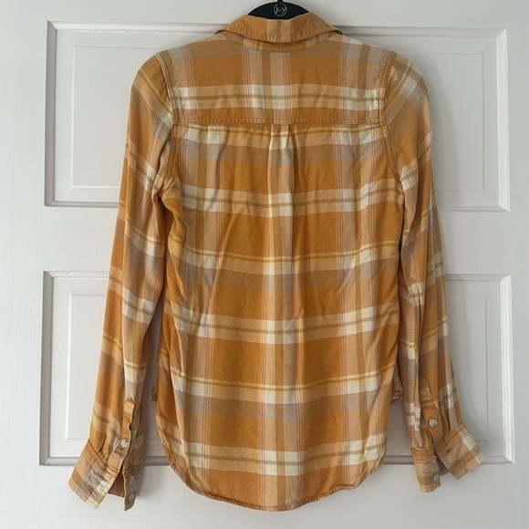 Mossimo Supply Co. soft plaid button down shirt - Picture 4 of 5